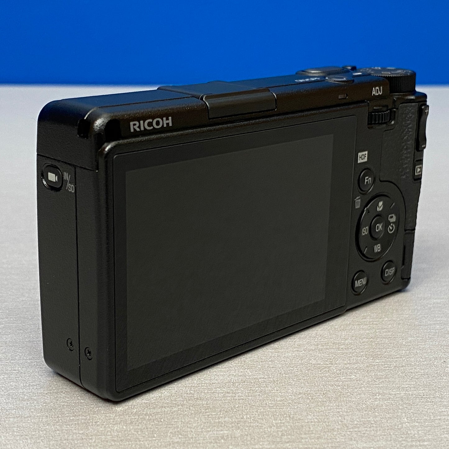 Ricoh GR IV HDF (25.7MP) | NOVA