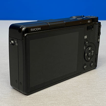 Ricoh GR IV HDF (25.7MP) | NOVA
