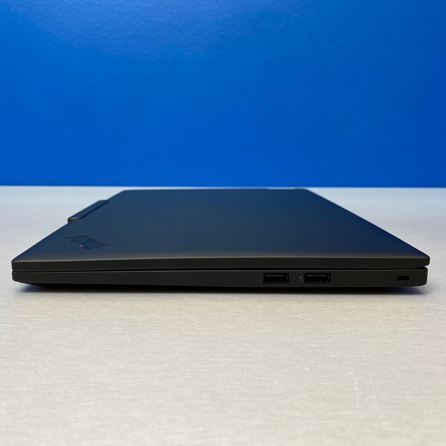 Lenovo ThinkPad T14s Gen 6 - 14" | Snapdragon X Elite X1E-78-100 12-Cores | 32GB | 1TB