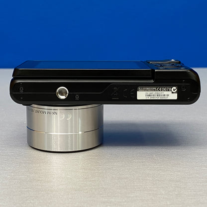 Samsung NX Mini (20.5MP) + 9-27mm f/3.5-5.6