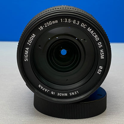 Sigma 18-250mm f/3.5-6.3 DC OS Macro HSM | Canon