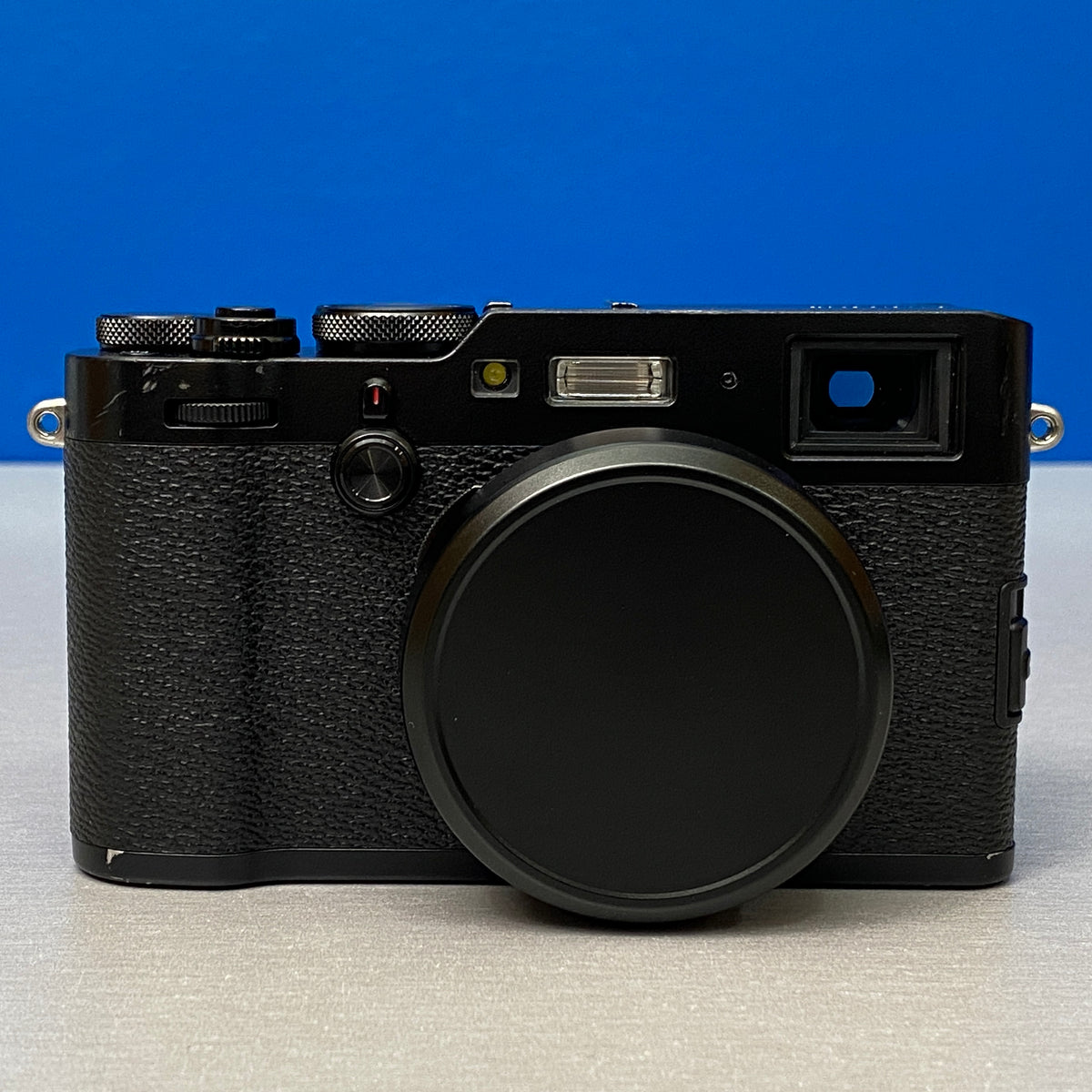 Fujifilm X100F (24.3MP)