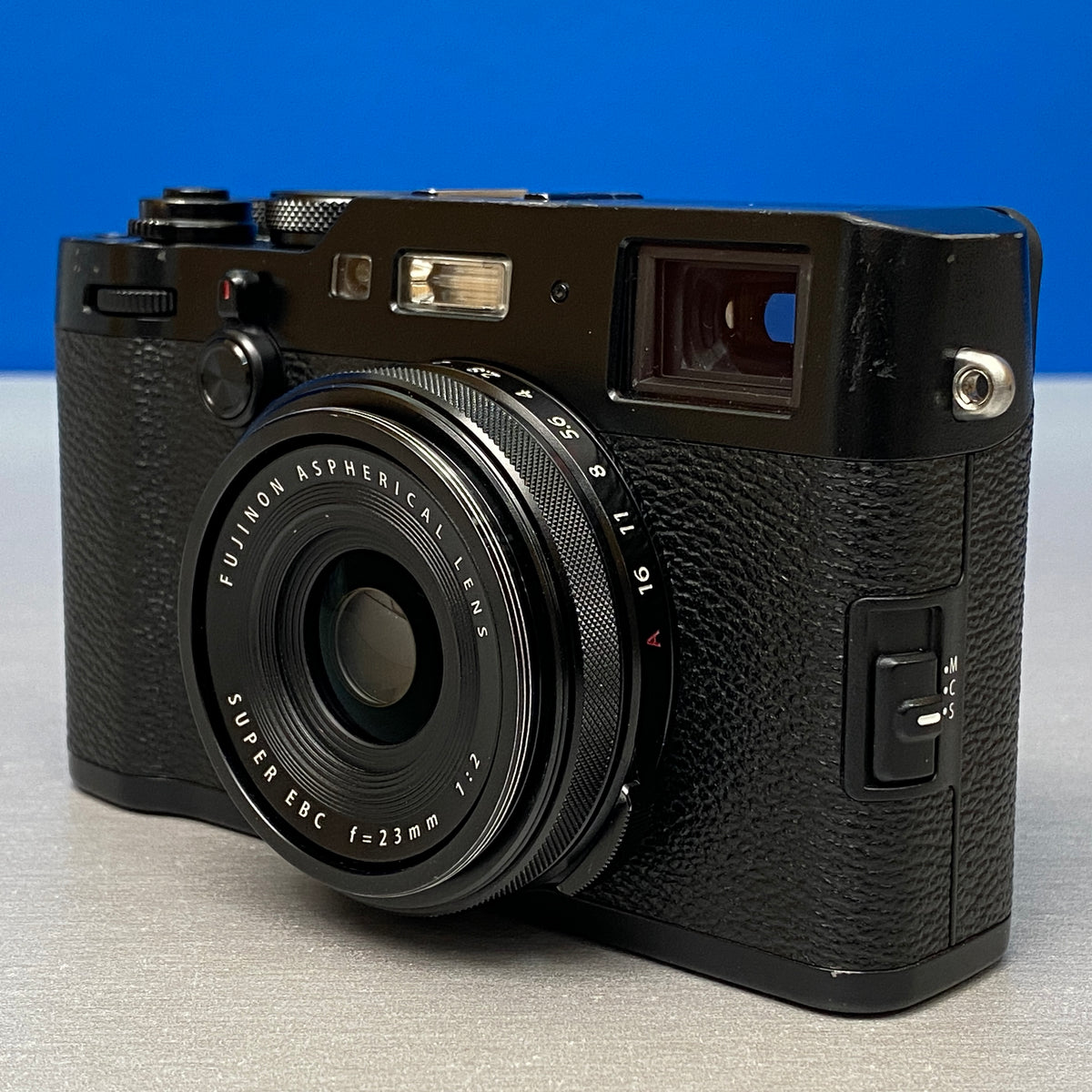 Fujifilm X100F (24.3MP)