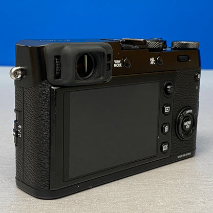 Fujifilm X100F (24.3MP)