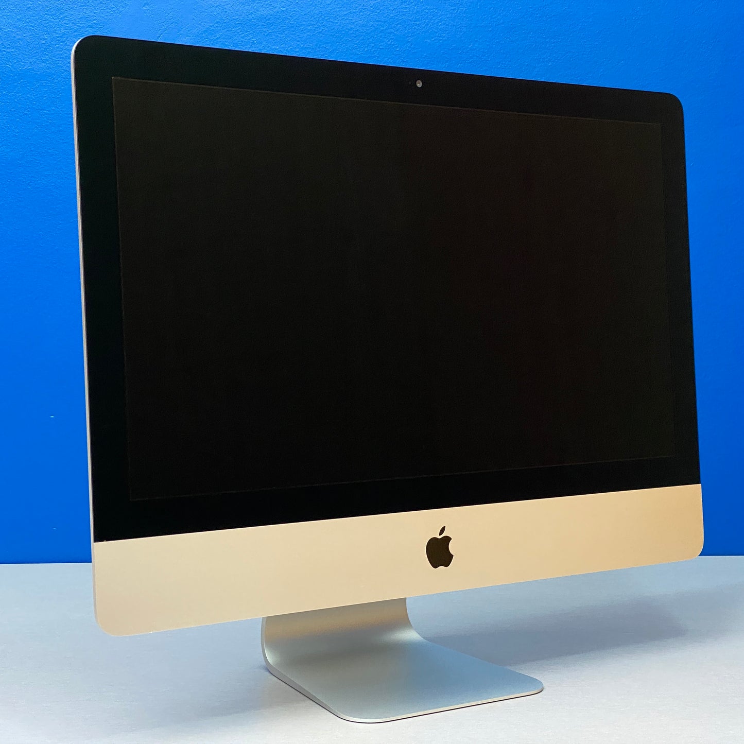Apple iMac 21.5" - A1418 - Late 2015 | i5-5250U/8GB/256GB SSD