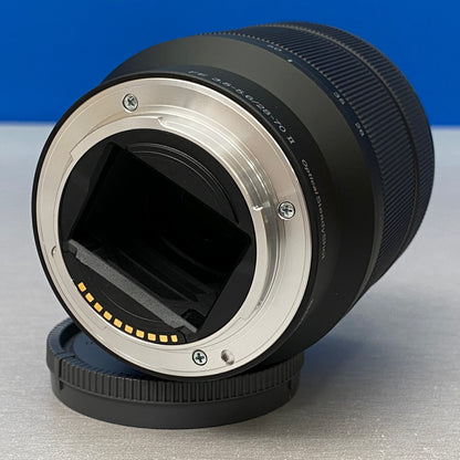 Sony FE 28-70mm f/3.5-5.6 OSS II