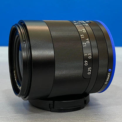 ZEISS Loxia 25mm f/2.4 Distagon T*