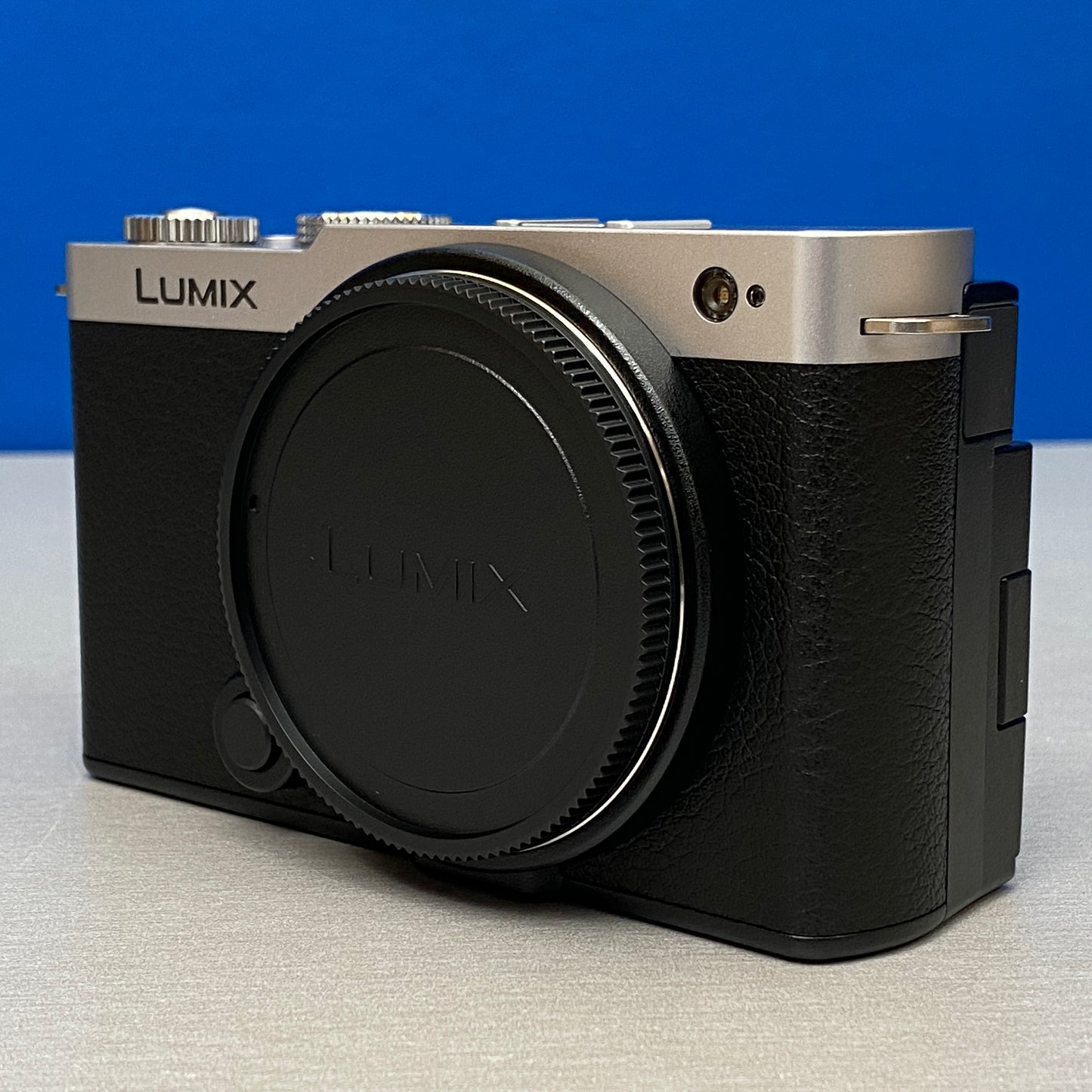 Panasonic Lumix S9 (Corpo) - 24.2MP | NOVA
