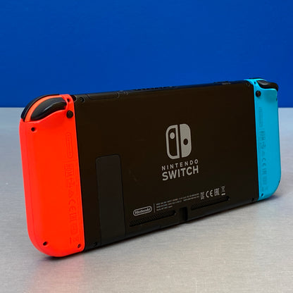 Nintendo Switch (Neon Blue/Red)