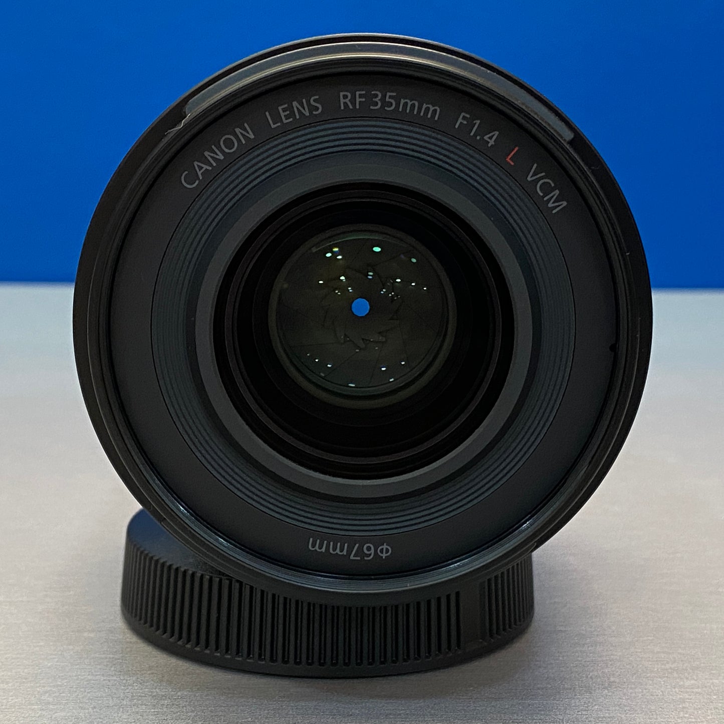 Canon RF 35mm f/1.4 L VCM | NOVA