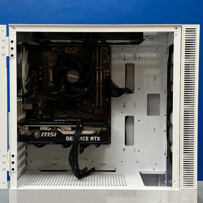 Torre Kolink Observatory MX | Ryzen 5 5500 | 16GB | 1TB | RTX 3050 8GB