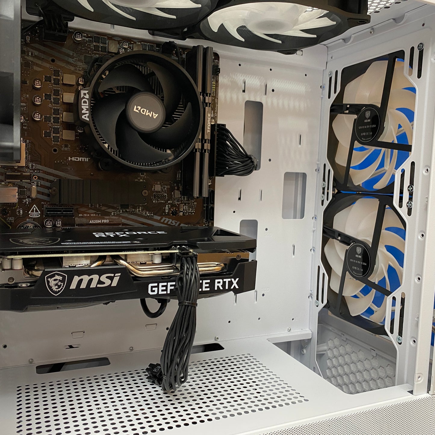Torre Kolink Observatory MX | Ryzen 5 5500 | 16GB | 1TB | RTX 3050 8GB