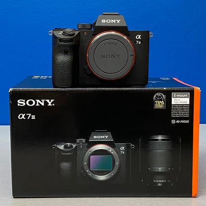 Sony Alpha A7 III (Corpo) - 24.2MP