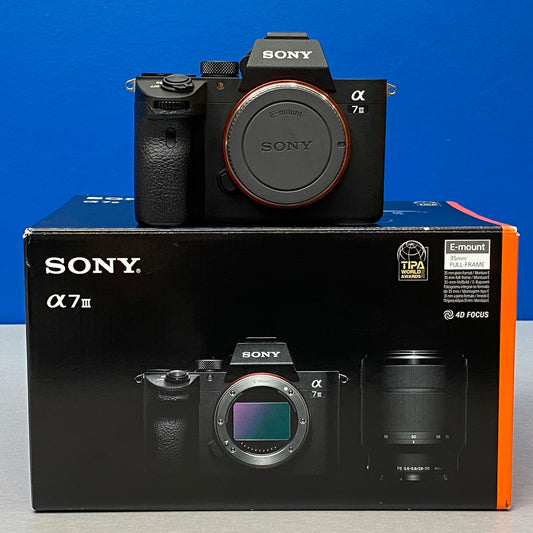 Sony Alpha A7 III (Corpo) - 24.2MP