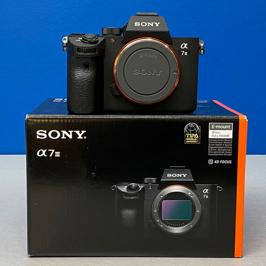 Sony Alpha A7 III (Corpo) - 24.2MP