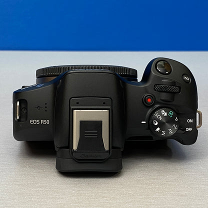 Canon EOS R50 (Corpo) - 24.2MP