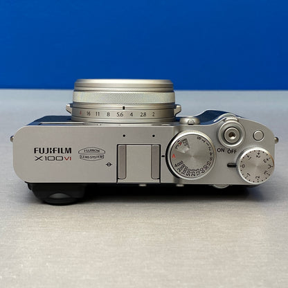 Fujifilm X100VI (40.2MP) | NOVA