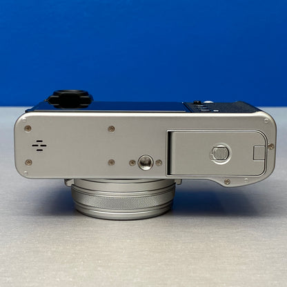 Fujifilm X100VI (40.2MP) | NOVA