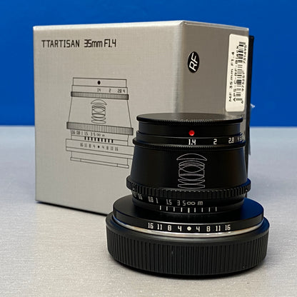 TTArtisan 35mm f/1.4 | Canon RF-S