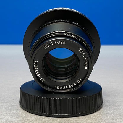 TTArtisan 35mm f/1.4 | Canon RF-S