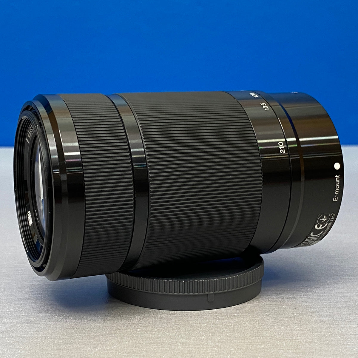 Sony E 55-210mm f/4.5-6.3 OSS