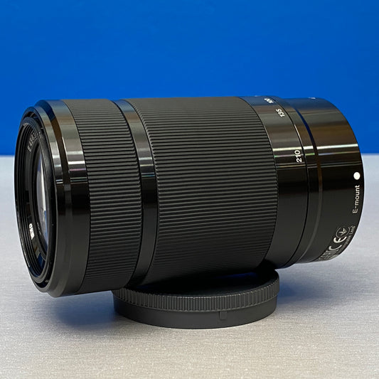Sony E 55-210mm f/4.5-6.3 OSS