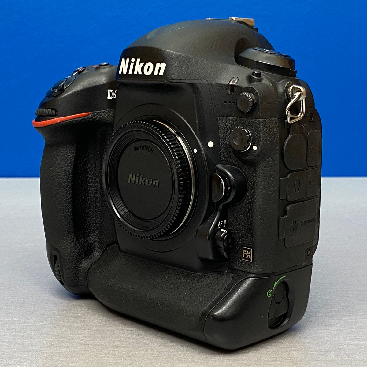 Nikon D4 (Corpo) - 16.2MP