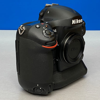 Nikon D4 (Corpo) - 16.2MP