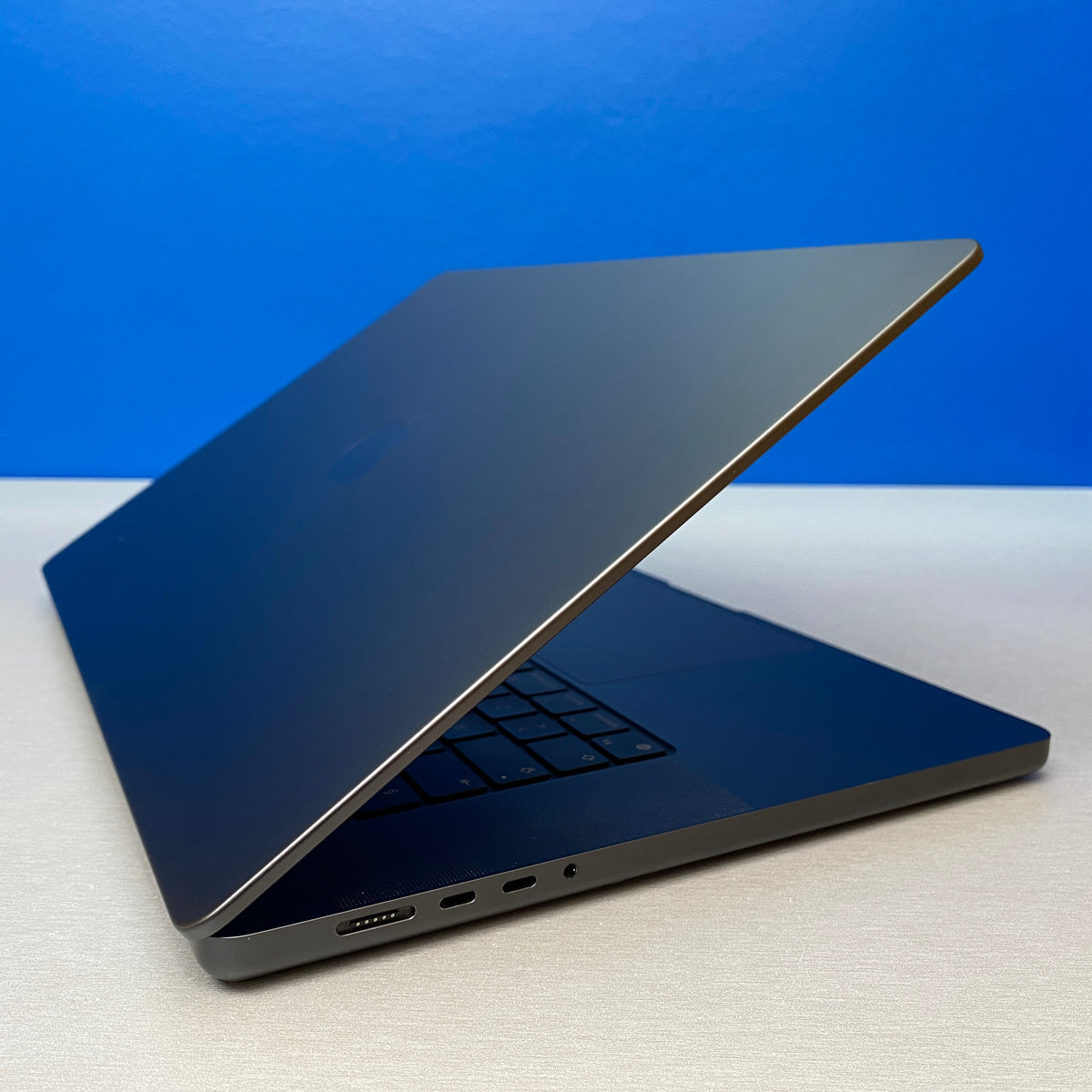 Apple MacBook Pro 16" | 2024 | M4 Pro 14-Cores | 24GB | 512GB