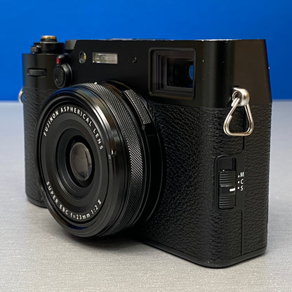 Fujifilm X100V (26.1MP)
