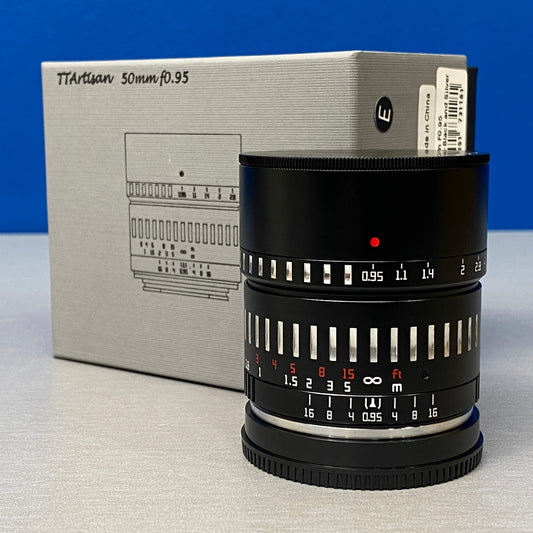 TTArtisan 50mm f/0.95 | NOVA