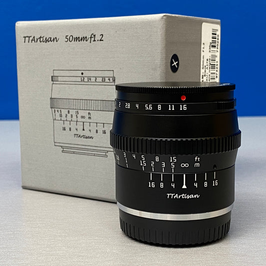 TTArtisan 50mm f/1.2 | NOVA