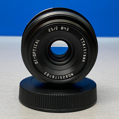 TTArtisan 25mm f/2 | Canon RF-S