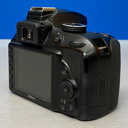 Nikon D3300 (Corpo) - 24.2MP
