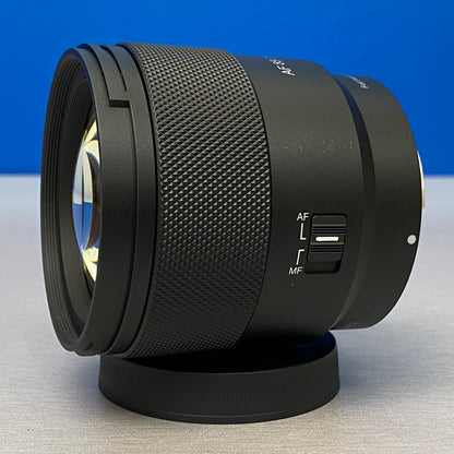 Samyang AF 85mm f/1.8 P (NOVA)