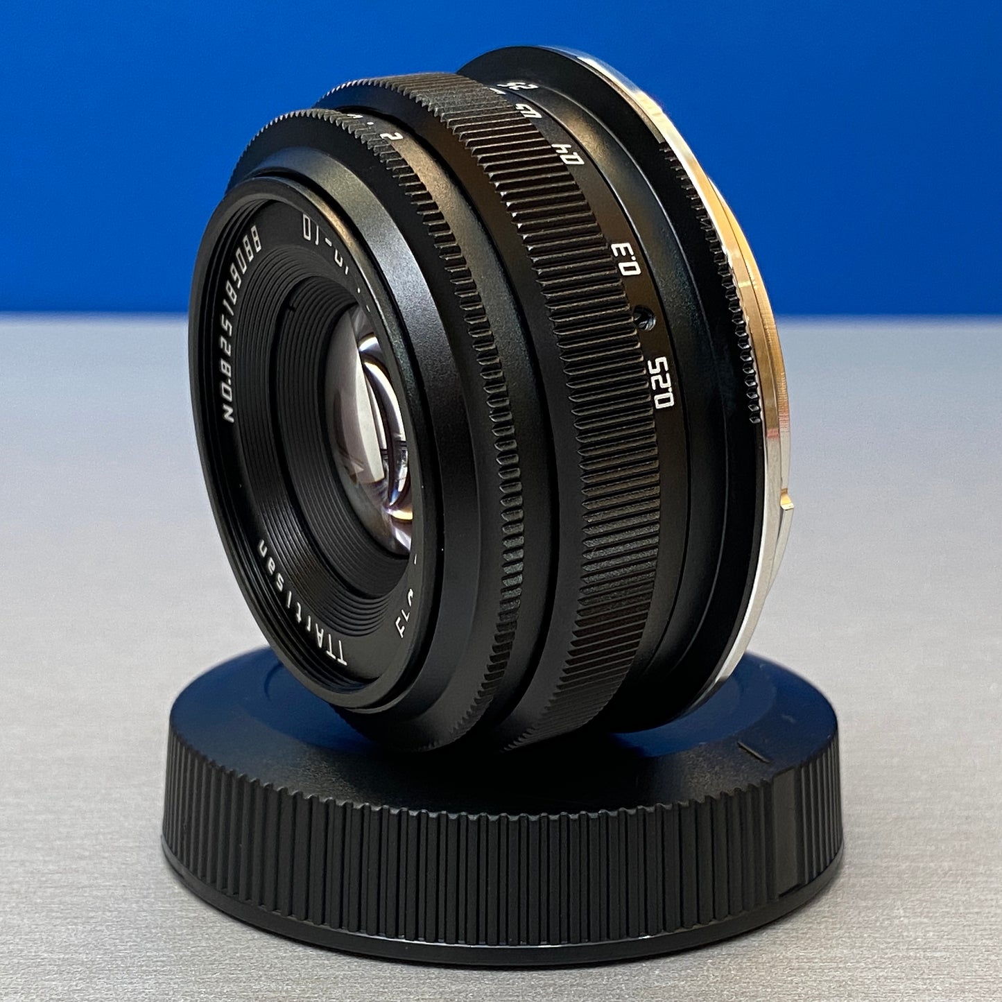 TTArtisan 25mm f/2 | Canon RF-S | NOVA