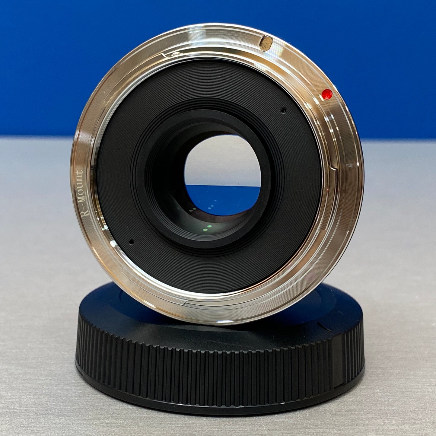 TTArtisan 25mm f/2 | Canon RF-S | NOVA