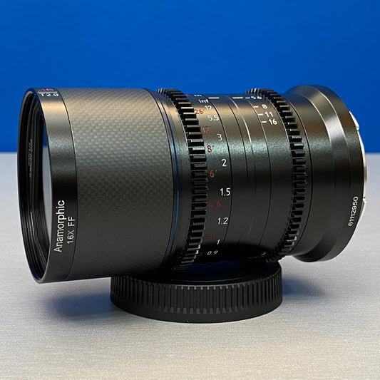 SIRUI Saturn 35mm T2.9 1.6x Anamorphic (Carbon Fiber) - NOVA