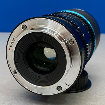SIRUI Saturn 35mm T2.9 1.6x Anamorphic (Carbon Fiber) - NOVA