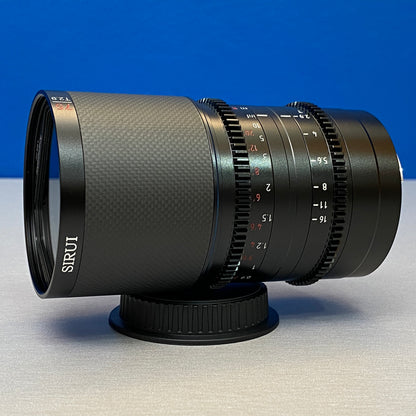 SIRUI Saturn 75mm T2.9 1.6x Anamorphic (Carbon Fiber) - NOVA