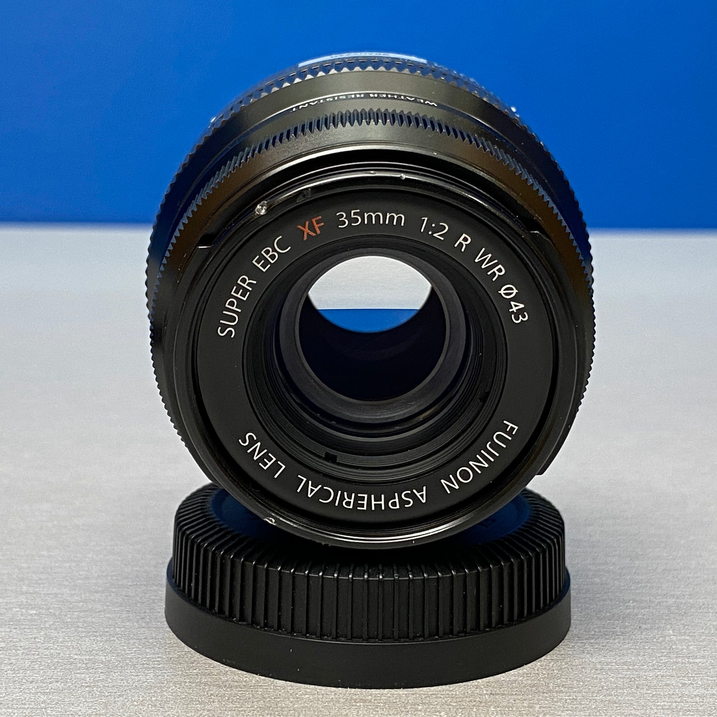 Fujifilm XF 35mm f/2 R WR