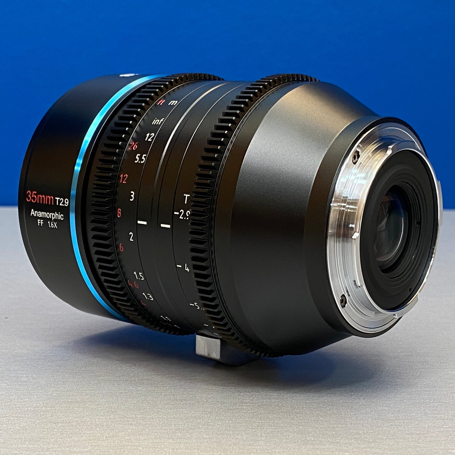 SIRUI Venus 35mm T2.9 1.6x Anamorphic (NOVA)