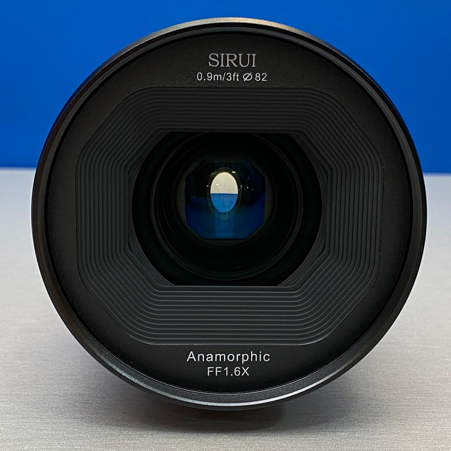 SIRUI Venus 35mm T2.9 1.6x Anamorphic (NOVA)