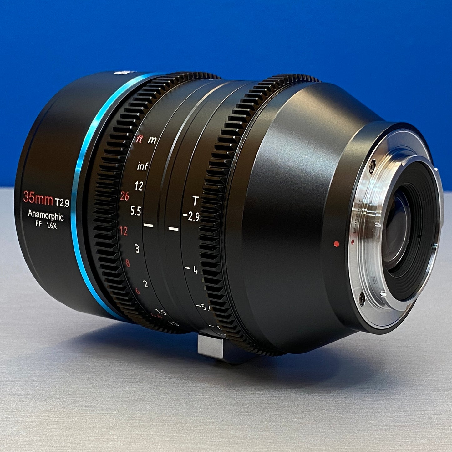 SIRUI Venus 35mm T2.9 1.6x Anamorphic (NOVA)