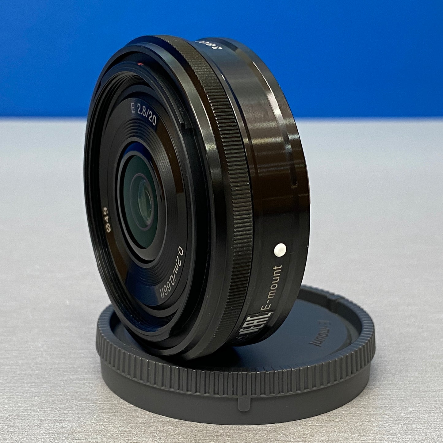 Sony E 20mm f/2.8