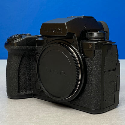 Panasonic Lumix DC-S5 IIX (Corpo) - 24.2MP