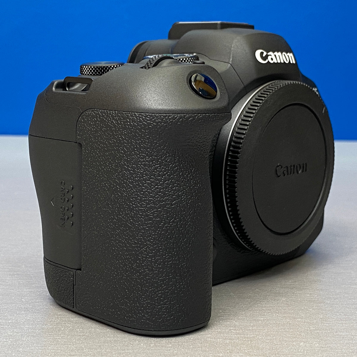 Canon EOS R6 Mark II (24.2MP) + RF 24-105mm f/4-7.1 IS STM
