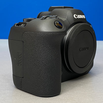 Canon EOS R6 Mark II (24.2MP) + RF 24-105mm f/4-7.1 IS STM