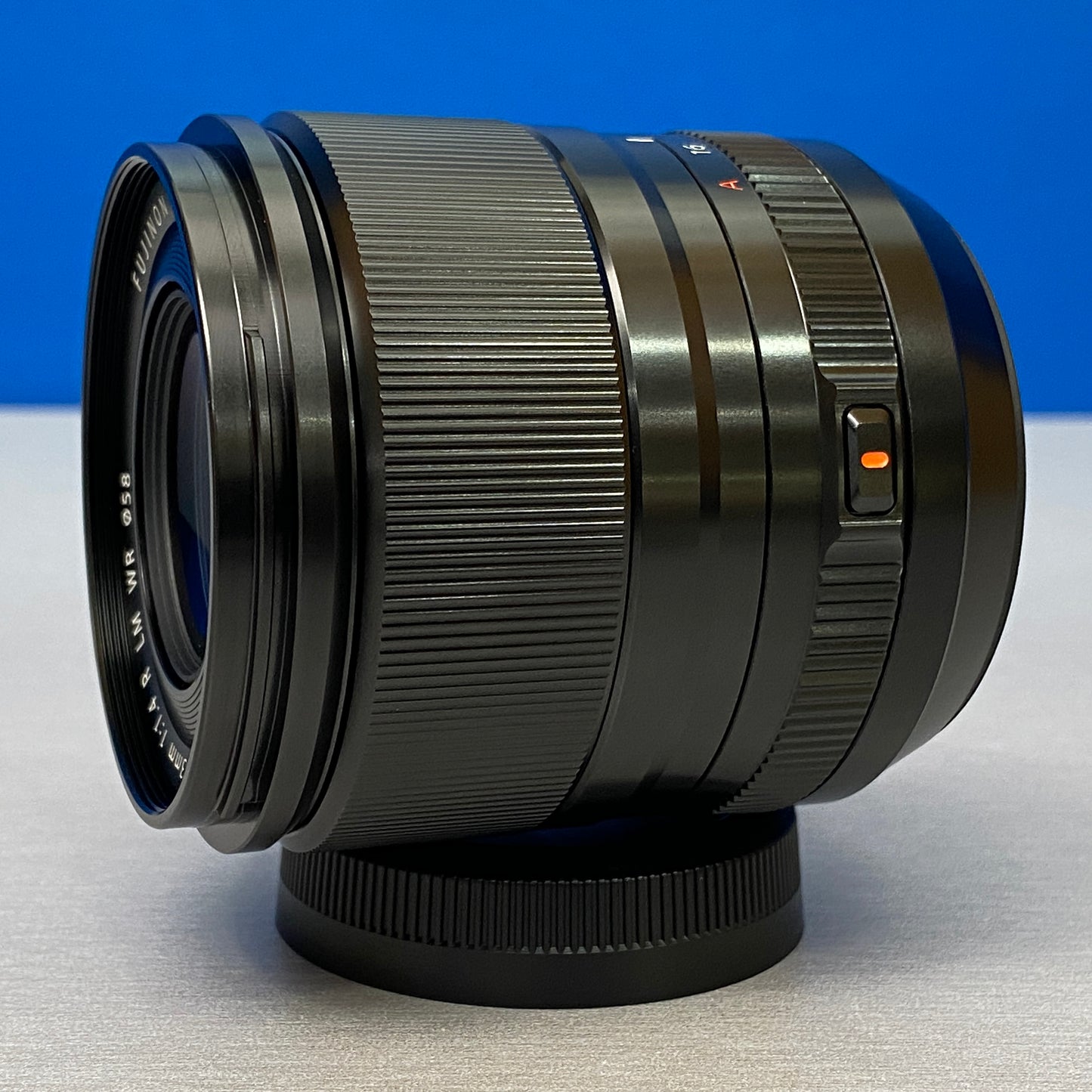 Fujifilm XF 33mm f/1.4 R LM WR