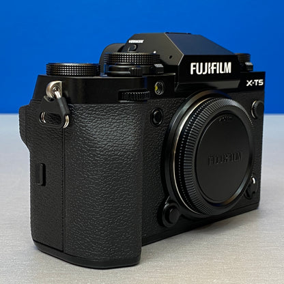 Fujifilm X-T5 (Corpo) - 40MP | NOVA